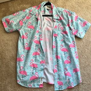 Mens Large button up Hawaiian shirt.
